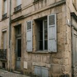 Nettoyage logement insalubre après décès : toutes les réponses pour agir vite et bien